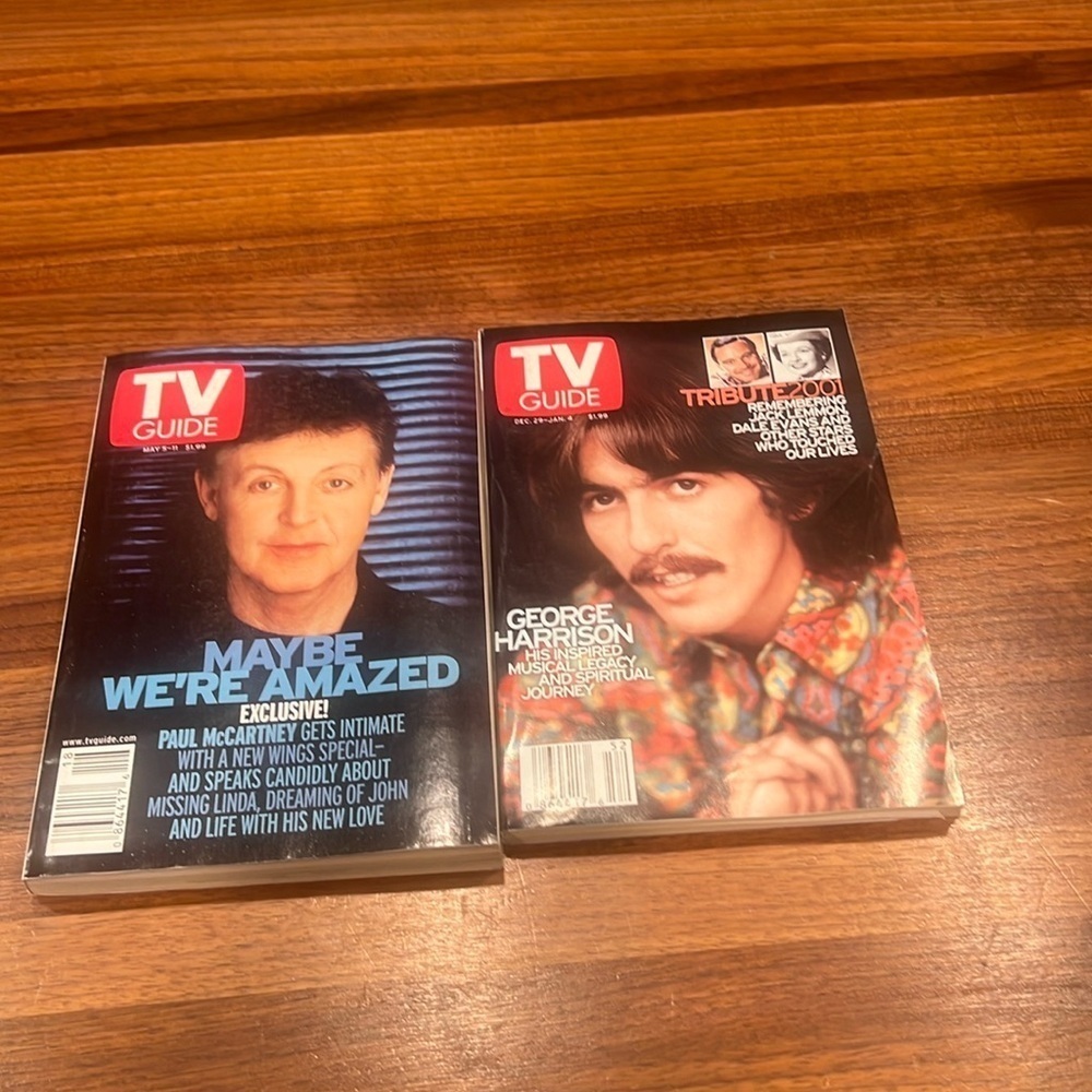 Vintage - The Beatles TV Guide - Set of 2